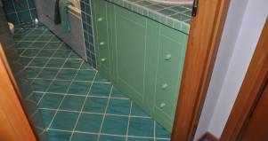 Bagno legno verde
